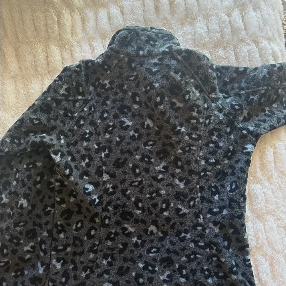 Columbia Fleece Leopard Print Jacket Size Medium - Picture 6 of 6
